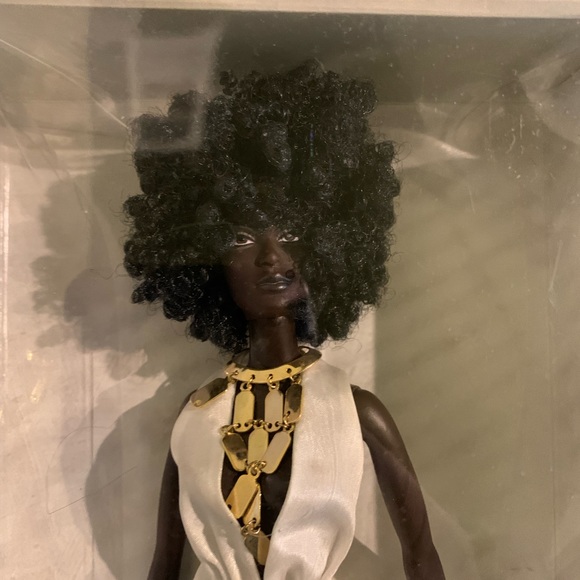 Mattel Barbie Gold Label 2004 Model Of The Moment Michelle Urban Hipster Doll - Picture 9 of 15